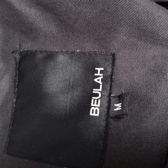 Final Sale - BEULAH Coat - Picture 3 of 5